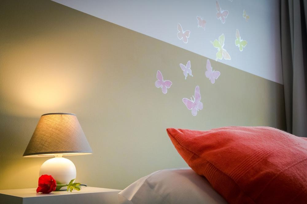 Holidays2Malaga Juan De Mena Apartments Екстериор снимка
