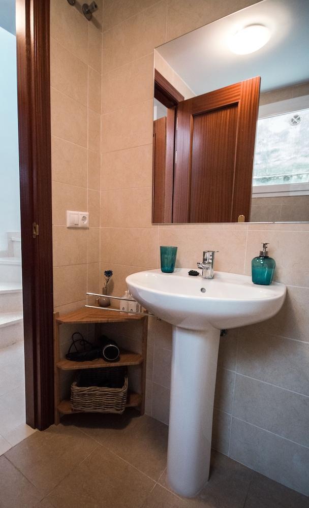 Holidays2Malaga Juan De Mena Apartments Екстериор снимка